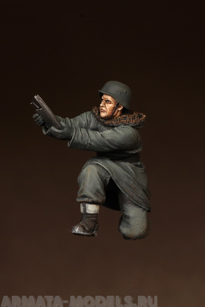 35107SOGA WSS  anti-aircraft gunner. SOGA Miniatures