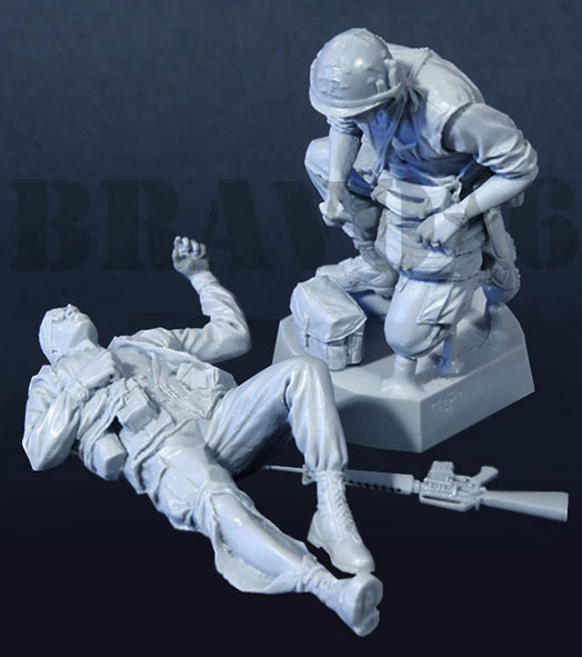 B6-35035 Миниатюра USMC(7) Medic & WIA Tet`68 Bravo6