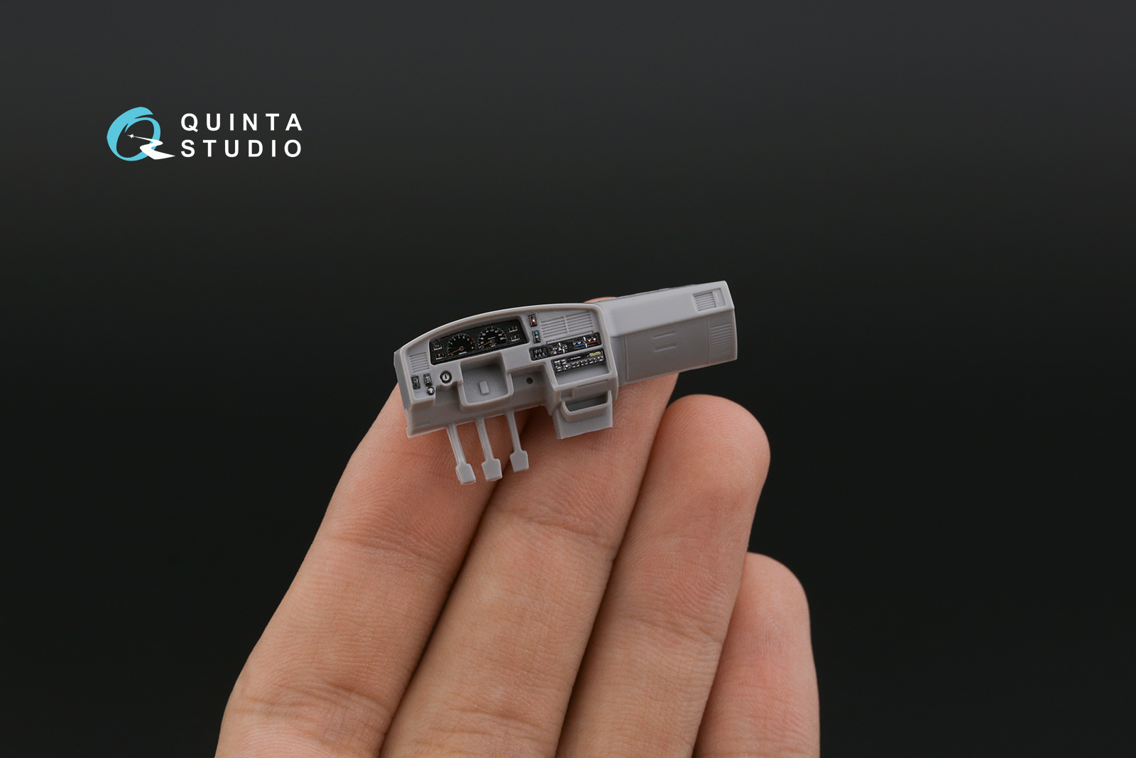 QD35111 3D Декаль интерьера кабины Toyota Hilux (MENG)