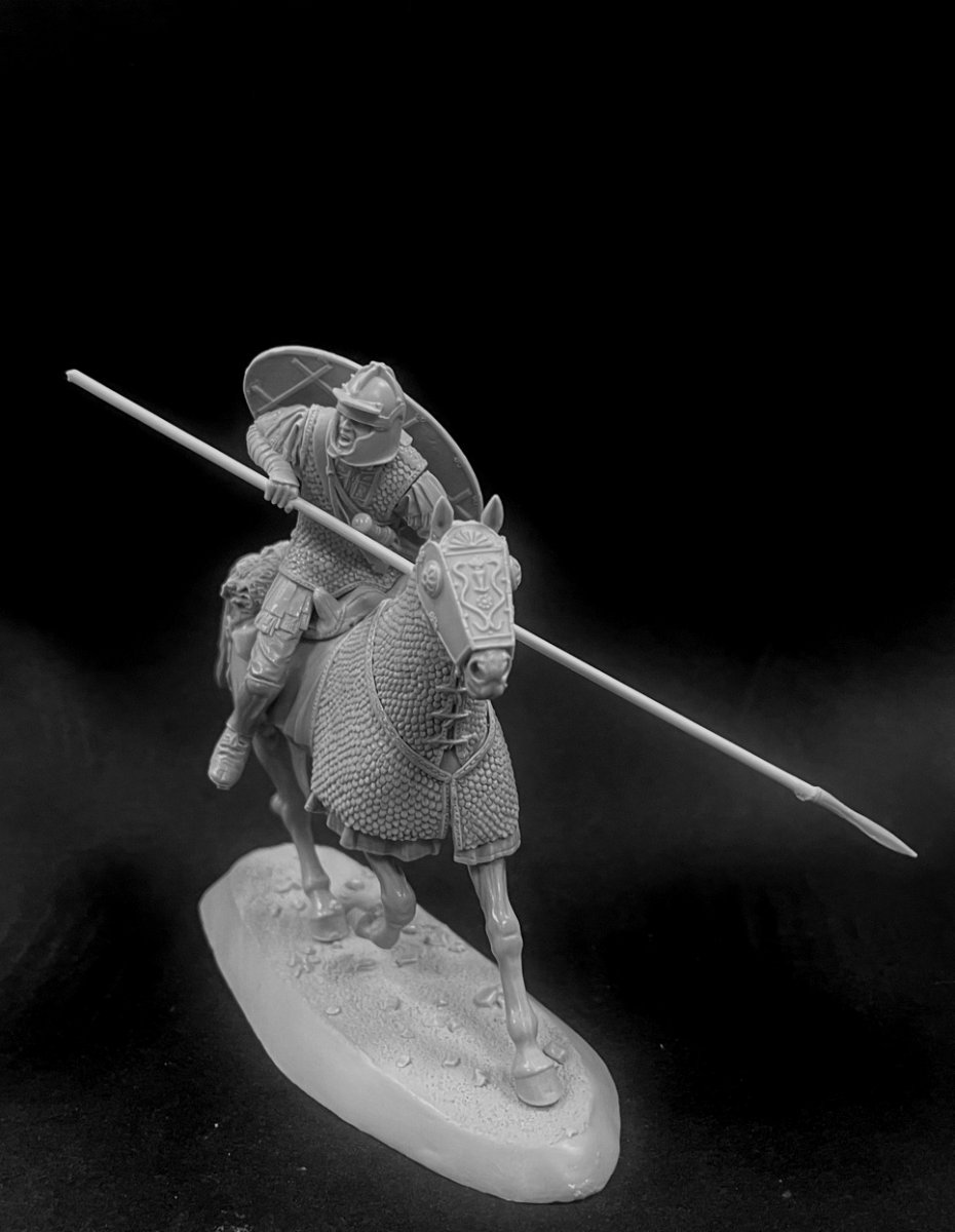 CHM-54355. Римский кавалерист, 1-2 века н.э. 54 мм. Материал - смола. Chronos Miniatures