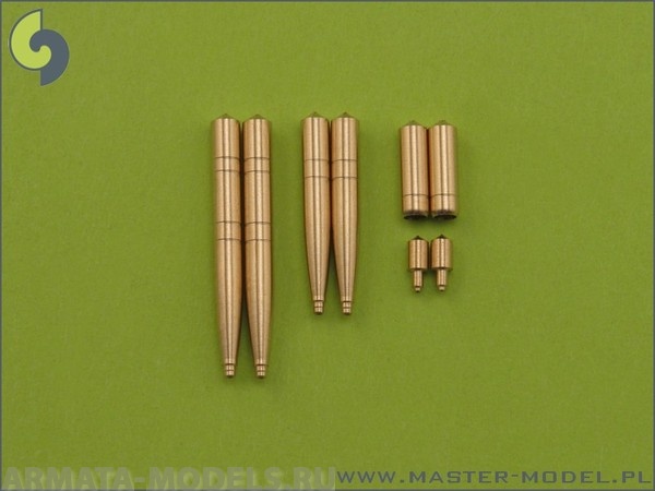 AM-72-006 Набор вооружения для поздних Spitfire крыло тип Е, пушки Hispano 20мм и Browning 12,7мм два варианта