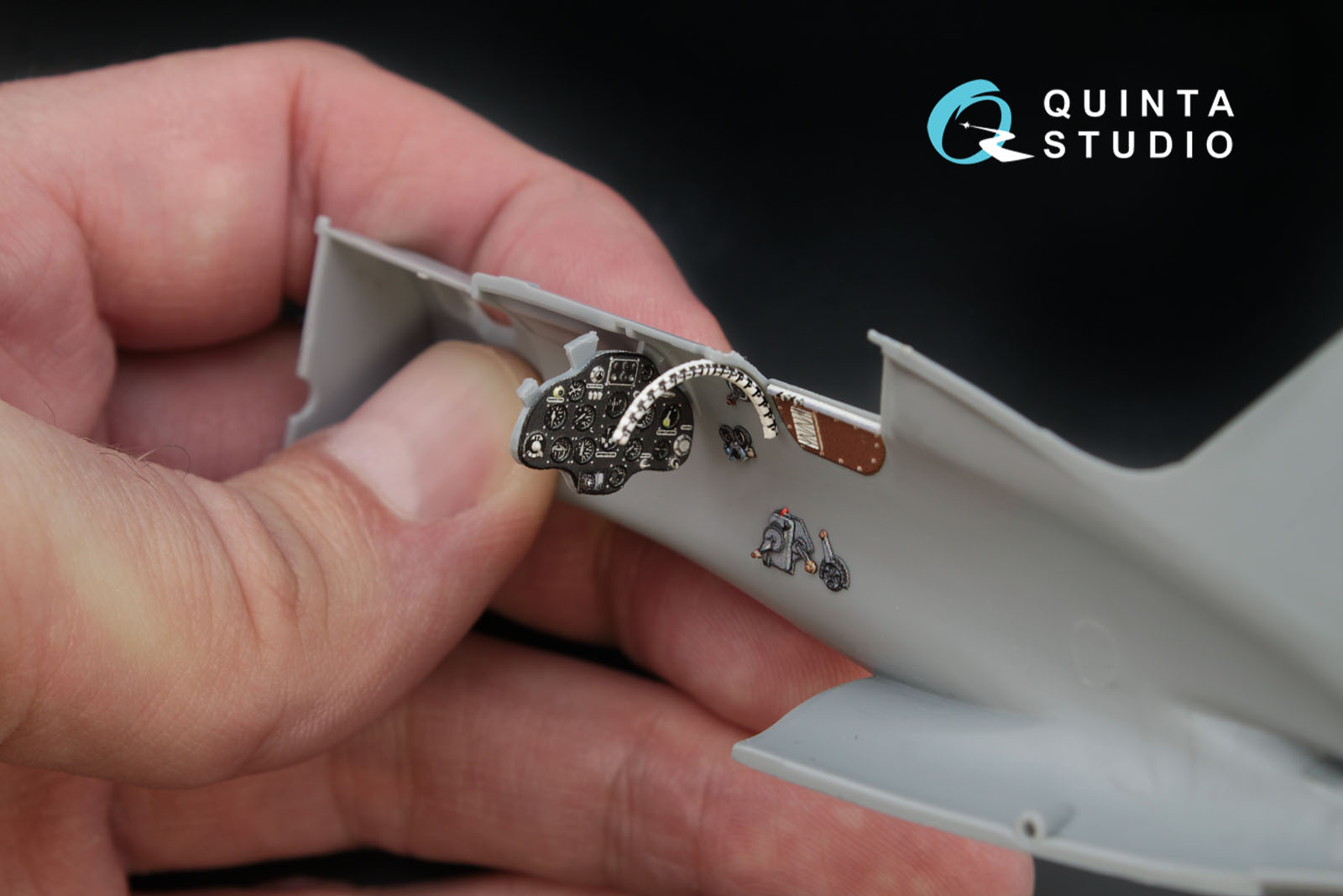 QD48009 1:48 3D Декаль интерьера кабины  И-16 тип 18/24 (для любых моделей)