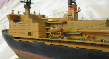 40002 Атомный ледокол Арктика ARK model