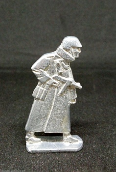 Н-2-108 Фельджандарм с автоматом