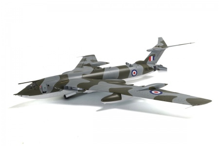 A12008 Самолет Handley Page Victor B.2 1/72 Airfix